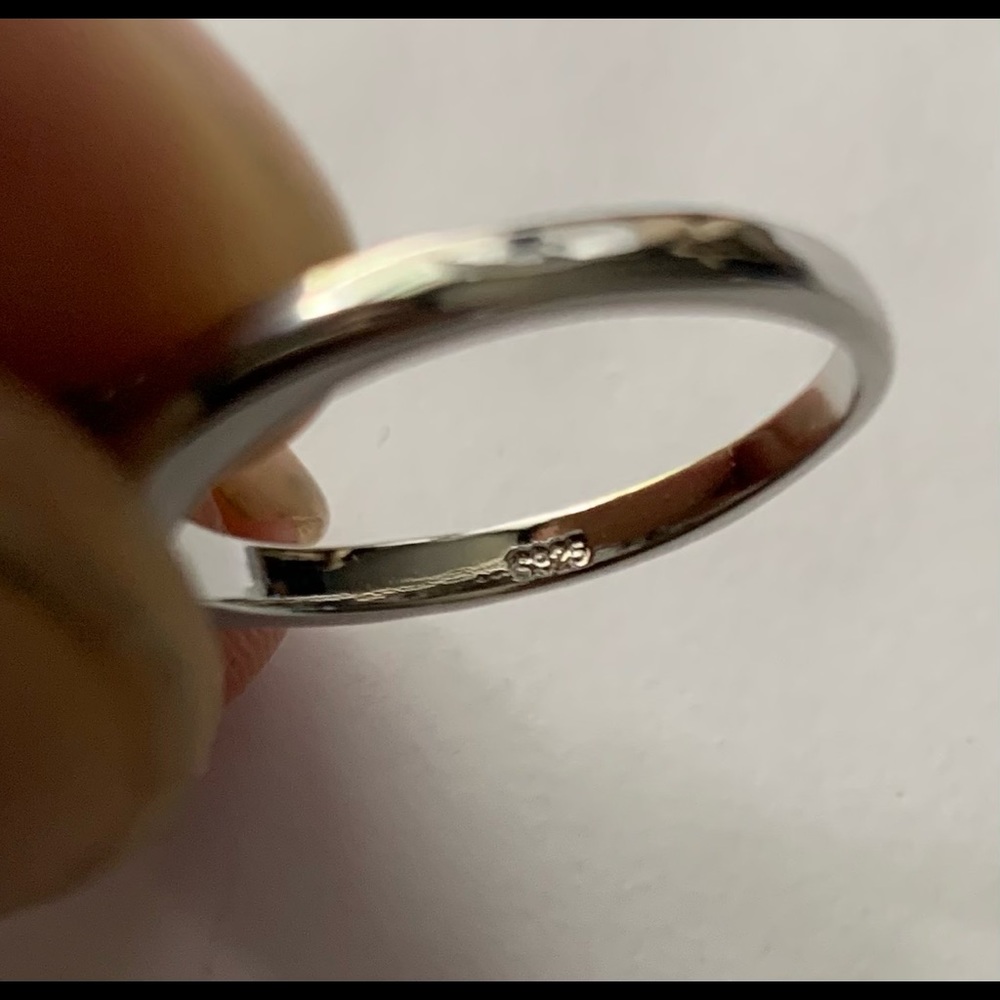 Ring - Picture 3 of 3